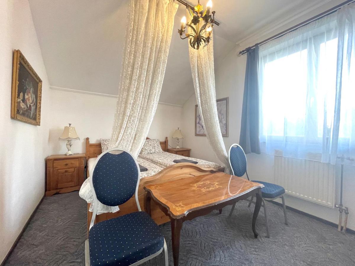 Luxi Romantik Apartments Будапеща Екстериор снимка