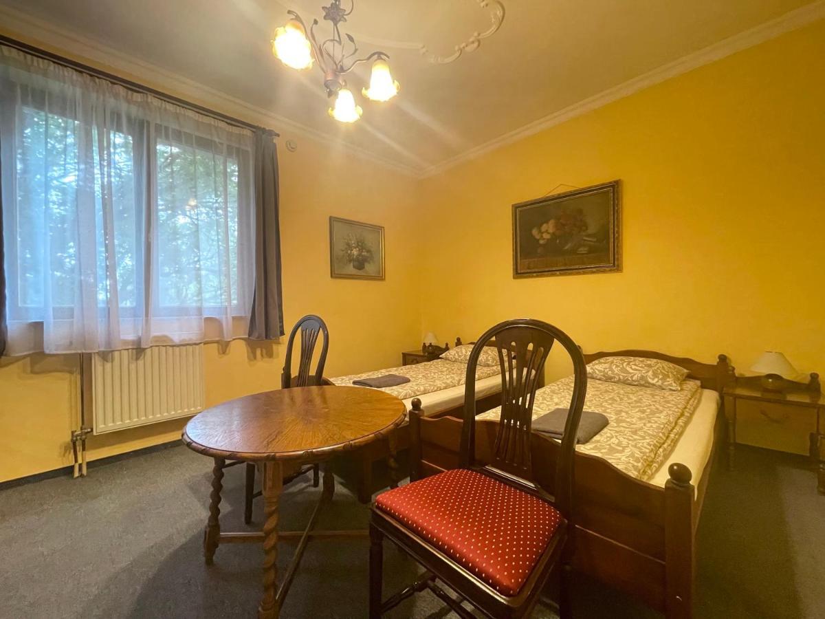 Luxi Romantik Apartments Будапеща Екстериор снимка
